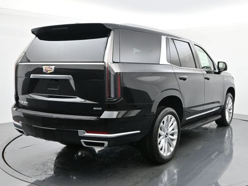New 2026 Cadillac Escalade 4WD w/ LPO, Floor Liner Package image 5
