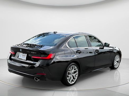 Used 2026 BMW 330i Sedan RWD image 5