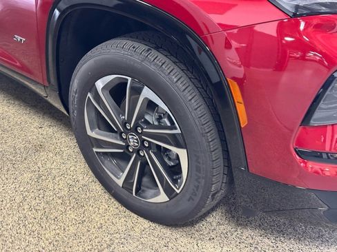 New 2026 Buick Enclave Sport Touring w/ Power Package image 4