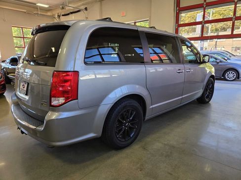 Used 2019 Dodge Grand Caravan GT FWD image 7
