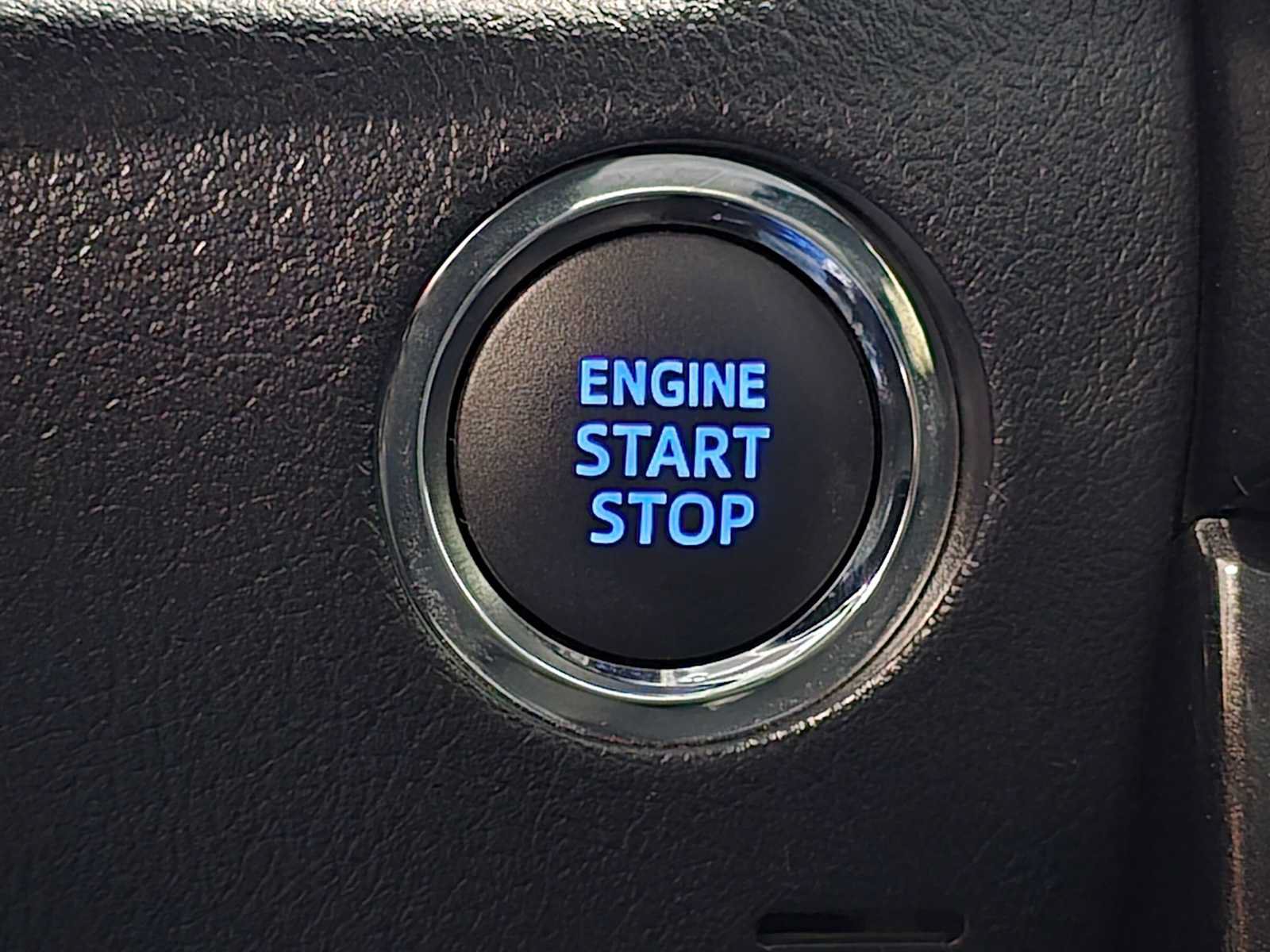 Certified 2024 Toyota 4Runner TRD Off-Road Premium w/ Off Road Premium Plus Package AWD/4WD image 19