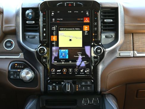 Used 2021 RAM 1500 Limited image 15