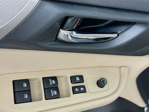 Used 2015 Subaru Outback 2.5i Premium image 21