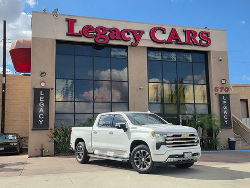 Used 2022 Chevrolet Silverado 1500 High Country image 2