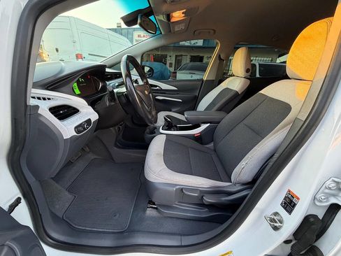 Used 2019 Chevrolet Bolt LT image 34
