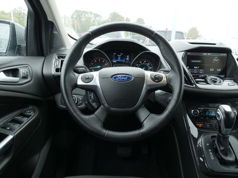 Used 2015 Ford Escape Titanium image 21
