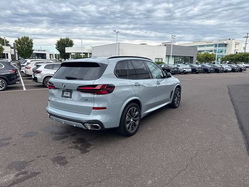 Certified 2024 BMW X5 xDrive40i w/ M Sport Package AWD/4WD image 5
