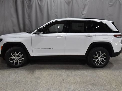 New 2025 Jeep Grand Cherokee Limited image 6