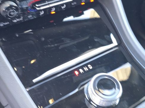 New 2025 Jeep Grand Cherokee L Laredo w/ MOPAR Finishing Package image 27