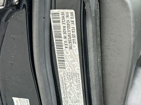 Used 2023 Dodge Durango R/T image 37