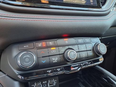 New 2026 Dodge Durango GT image 7