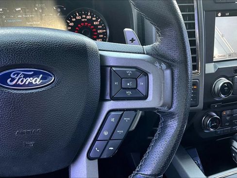Used 2017 Ford F150 Raptor w/ Equipment Group 802A Luxury AWD/4WD image 21