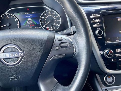 Used 2023 Nissan Murano SV FWD image 19