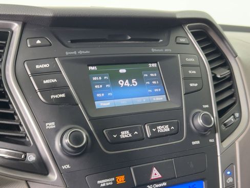 Used 2015 Hyundai Santa Fe Limited image 15