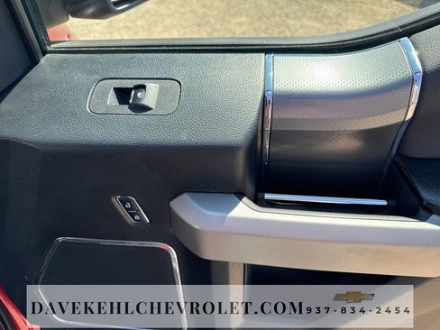 Used 2015 Ford F150 Lariat image 31