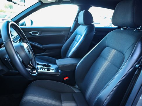 Certified 2025 Honda Civic Sport image 23