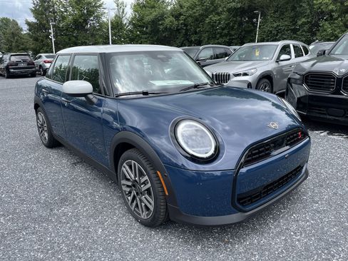 Used 2025 MINI Cooper S image 2