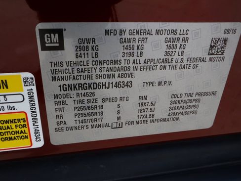 Used 2017 Chevrolet Traverse LT w/ Traveler's Package FWD image 23