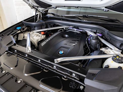 Certified 2025 BMW X5 xDrive40i w/ M Sport Package image 36