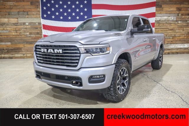 Used 2025 RAM 1500 Laramie w/ Laramie Southwest Edition AWD/4WD image 6
