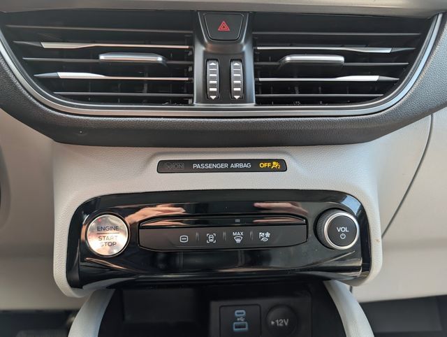 Used 2023 Ford Escape SE FWD image 24