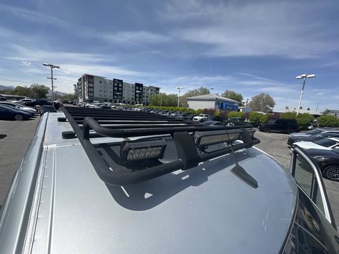 Used 2019 Mercedes-Benz Sprinter 170 image 19