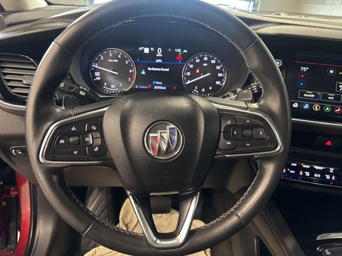 Used 2023 Buick Envision Avenir image 20