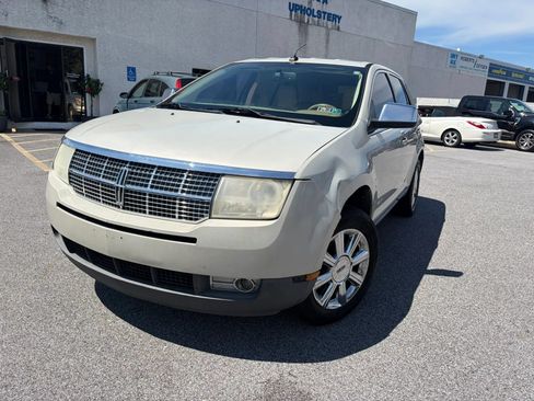 Used 2007 Lincoln MKX 2WD image 2