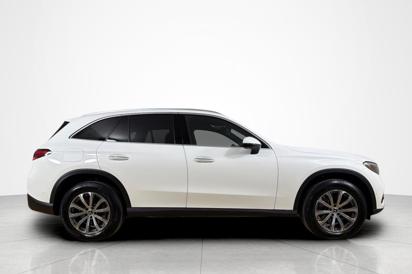 Used 2026 Mercedes-Benz GLC 300 image 6