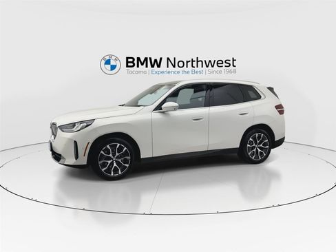 Used 2025 BMW X3 xDrive30i image 10