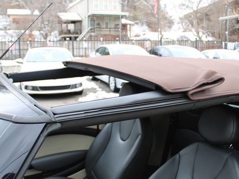 Used 2012 MINI Cooper Convertible image 27