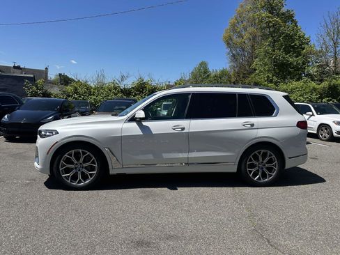 Used 2019 BMW X7 xDrive40i w/ Premium Package AWD/4WD image 6