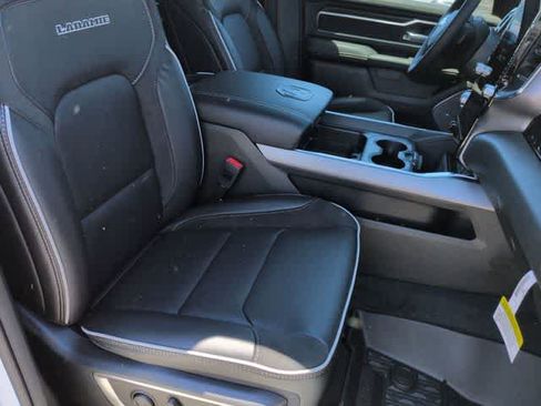 New 2026 RAM 1500 Laramie AWD/4WD image 22