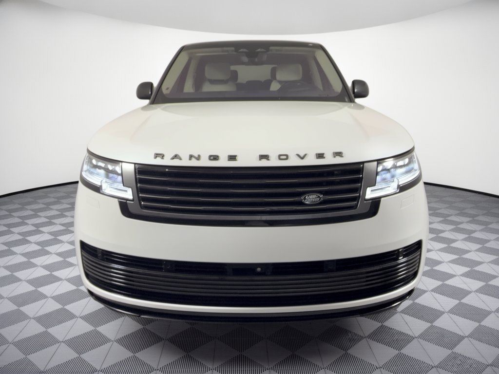 Used 2023 Land Rover Range Rover SV AWD/4WD image 6