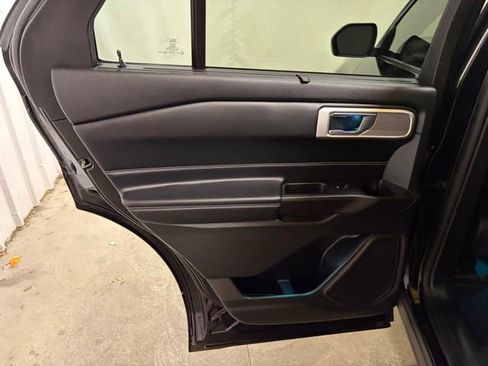 Used 2020 Ford Explorer ST w/ ST Street Pack AWD/4WD image 30