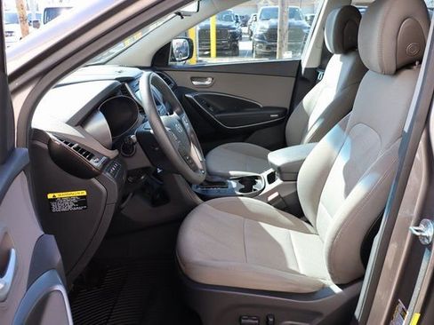 Used 2017 Hyundai Santa Fe Sport image 7