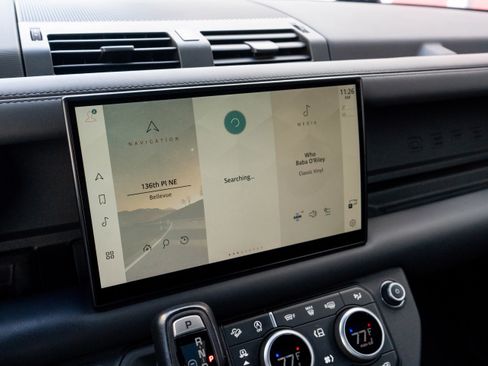 Used 2023 Land Rover Defender 110 Carpathian Edition AWD/4WD image 13