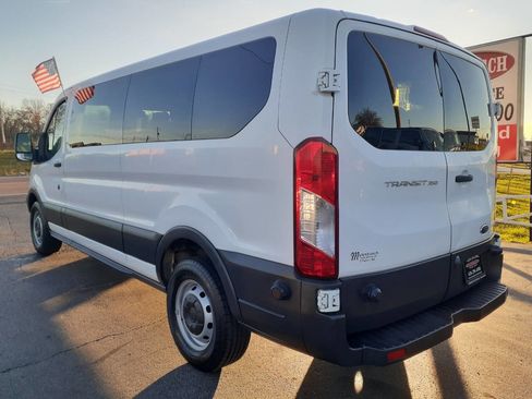 Used 2016 Ford Transit 350 XL image 8