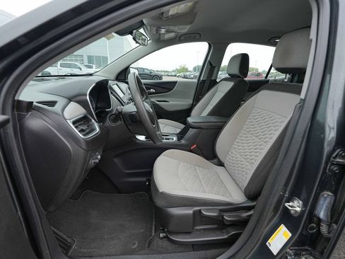Used 2019 Chevrolet Equinox LS FWD image 13