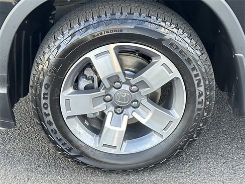 Certified 2024 Honda Ridgeline RTL image 5