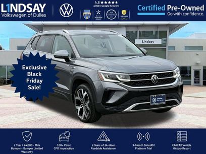 Certified 2022 Volkswagen Taos SEL w/ Panoramic Sunroof Package