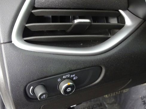 Used 2023 Chevrolet Malibu LT w/ Driver Confidence Package image 17