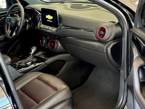 Used 2023 Chevrolet Blazer RS w/ Enhanced Convenience Package image 35