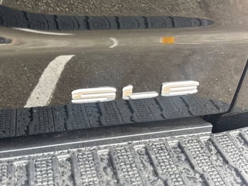 New 2026 GMC Sierra 1500 SLE image 6