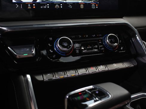 Used 2026 GMC Sierra 1500 Denali Ultimate AWD/4WD image 95