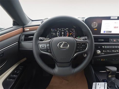 New 2025 Lexus ES 350 w/ Premium Package image 12