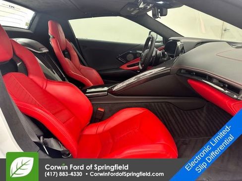 Used 2023 Chevrolet Corvette Stingray Premium Conv w/ Z51 Performance Package image 9