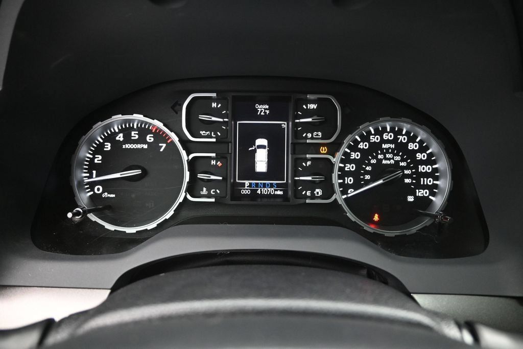 Used 2020 Toyota Tundra SR5 w/ SX Package AWD/4WD image 17