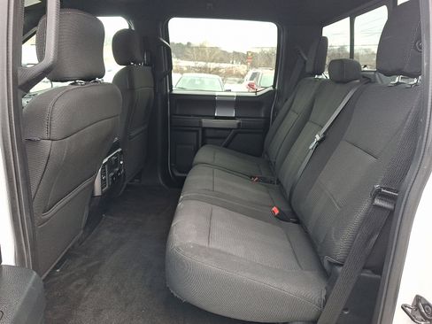 Used 2017 Ford F150 XLT w/ Equipment Group 302A Luxury image 10