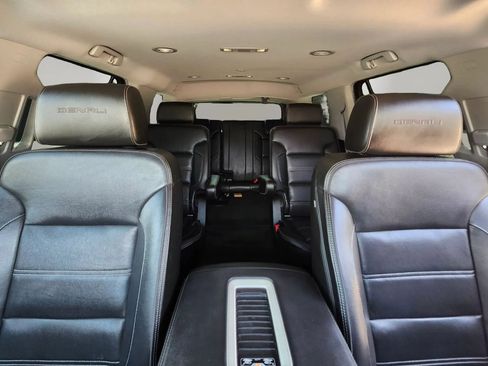 Used 2017 GMC Yukon Denali AWD/4WD image 26